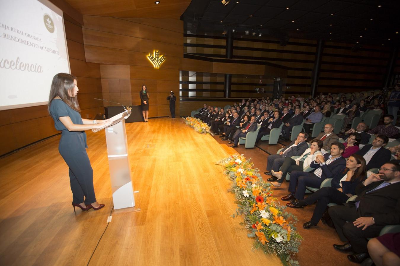 La Caja Rural y la UGR premian el talento y la excelencia académica