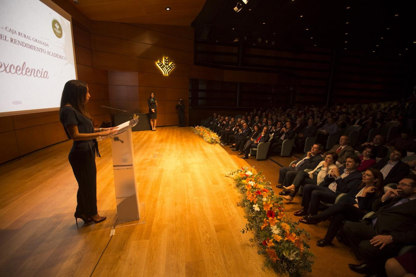 La Caja Rural y la UGR premian el talento y la excelencia académica