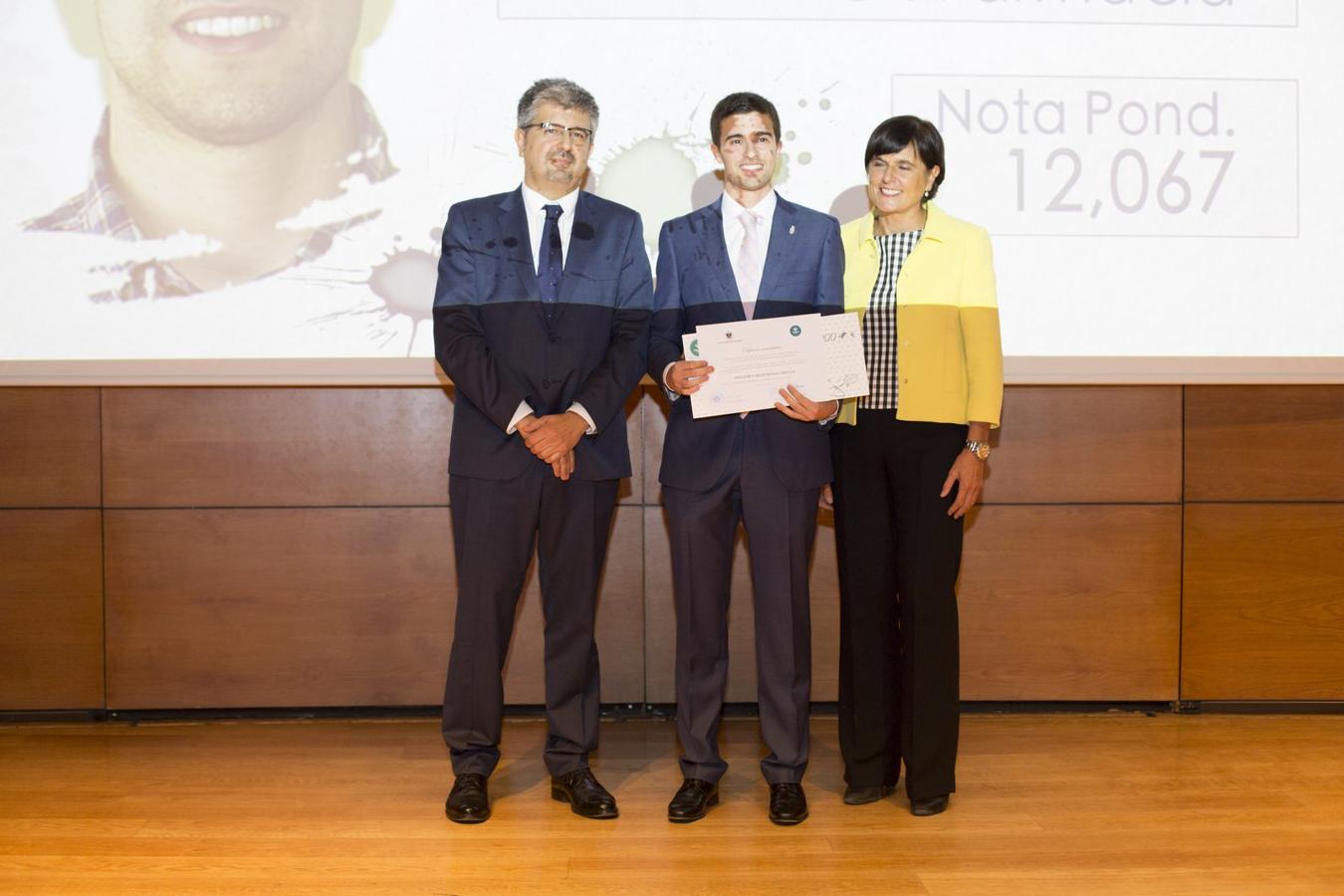 La Caja Rural y la UGR premian el talento y la excelencia académica