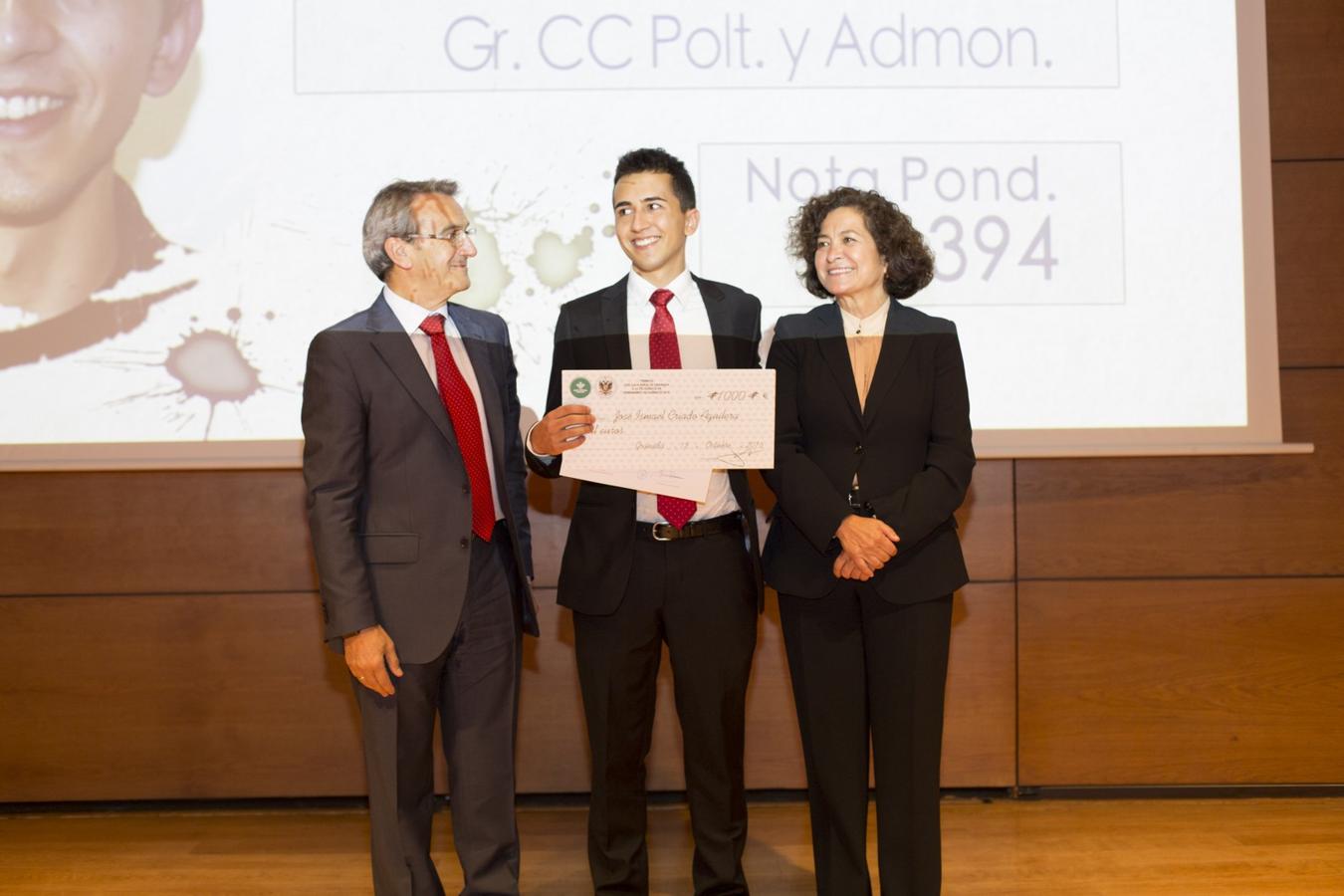 La Caja Rural y la UGR premian el talento y la excelencia académica