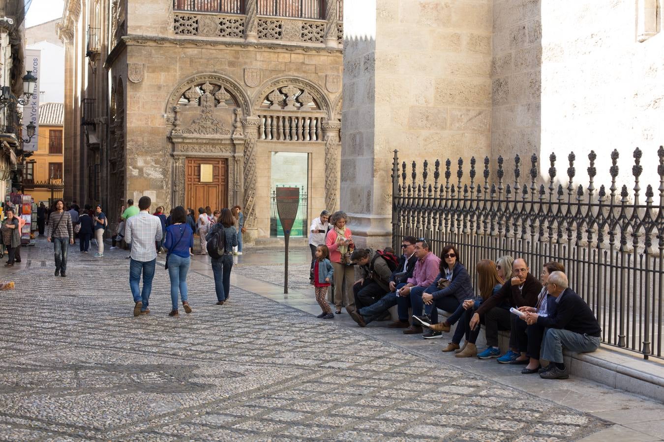 Granada, de bote en bote