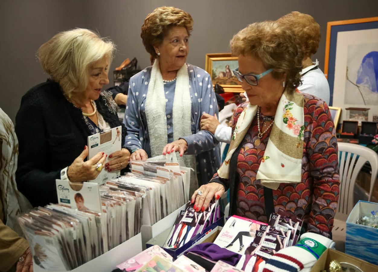 Echando un capote a quien lo necesita