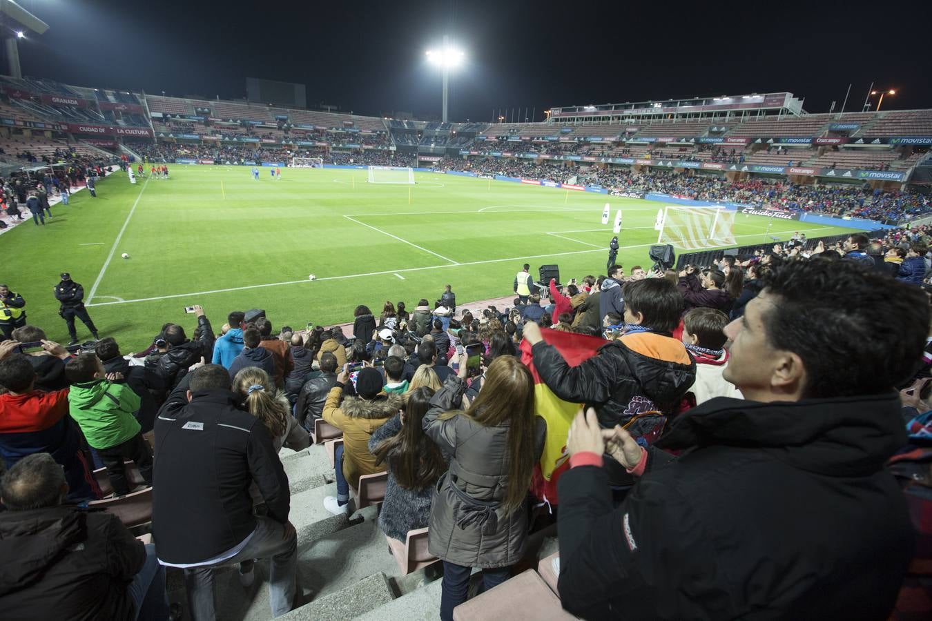 Ambiente de partido para un entrenamiento de &#039;La Roja&#039;