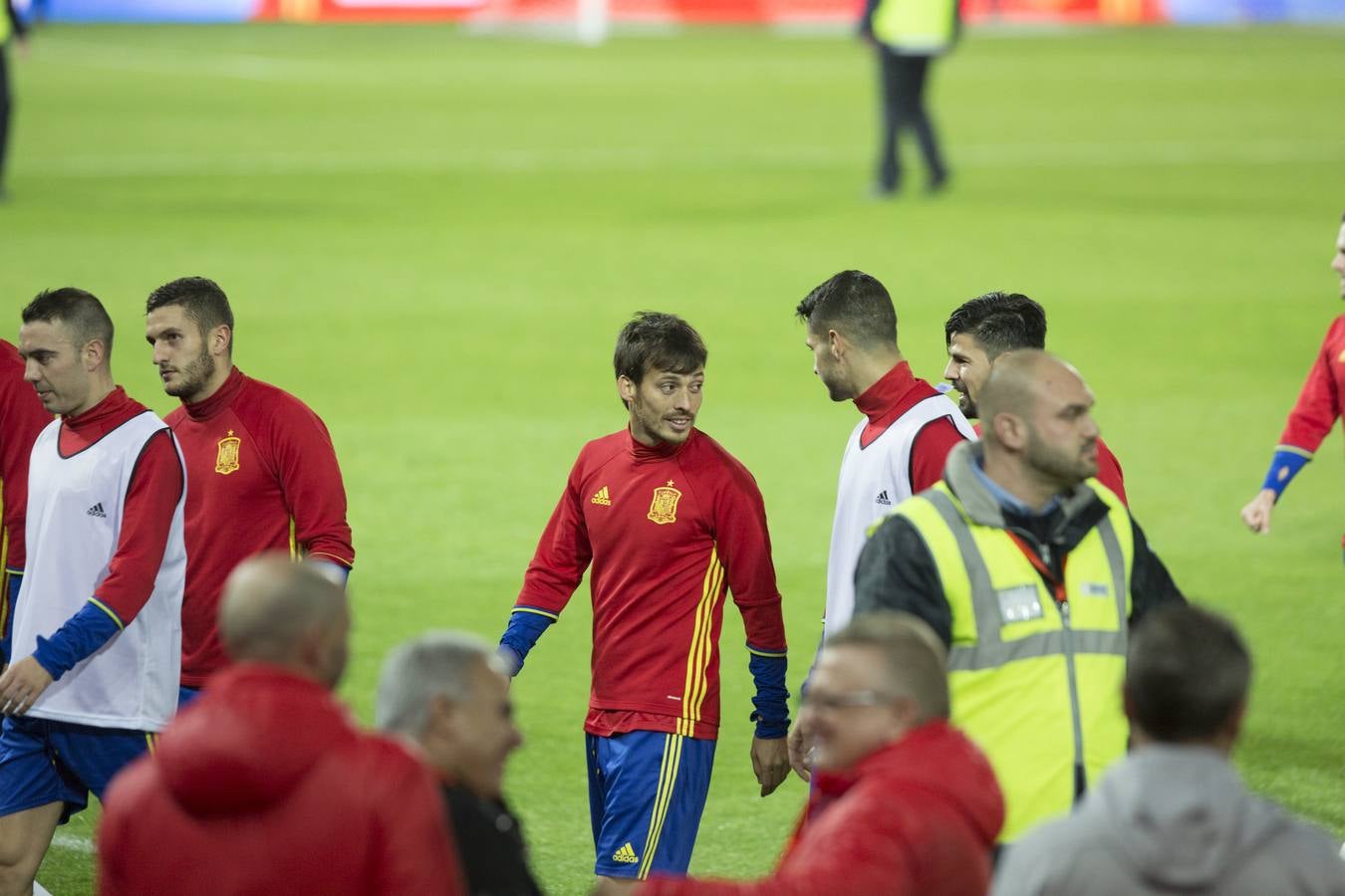 Ambiente de partido para un entrenamiento de &#039;La Roja&#039;
