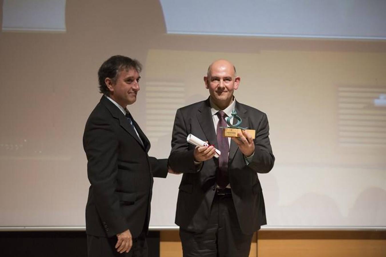 El cantaor Pinilla y el hermano Gutiérrez Ferrer, hijos predilectos de Granada