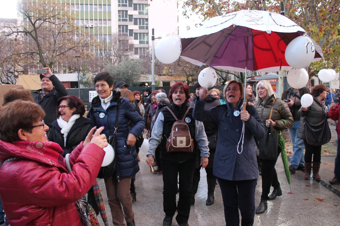 Unas 2.000 personas protestan en Jaén contra el «caos sanitario»