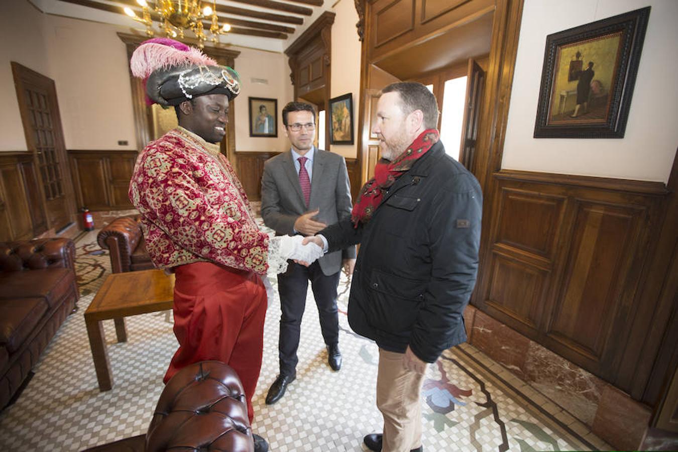 El Cartero Real ya recibe a los niños por Navidad