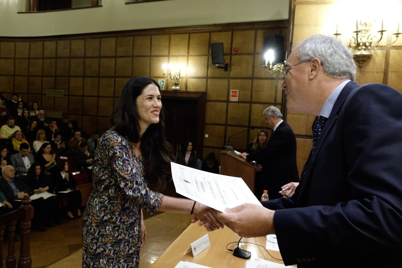 La UGR premia a los autores de las 44 mejores tesis doctorales