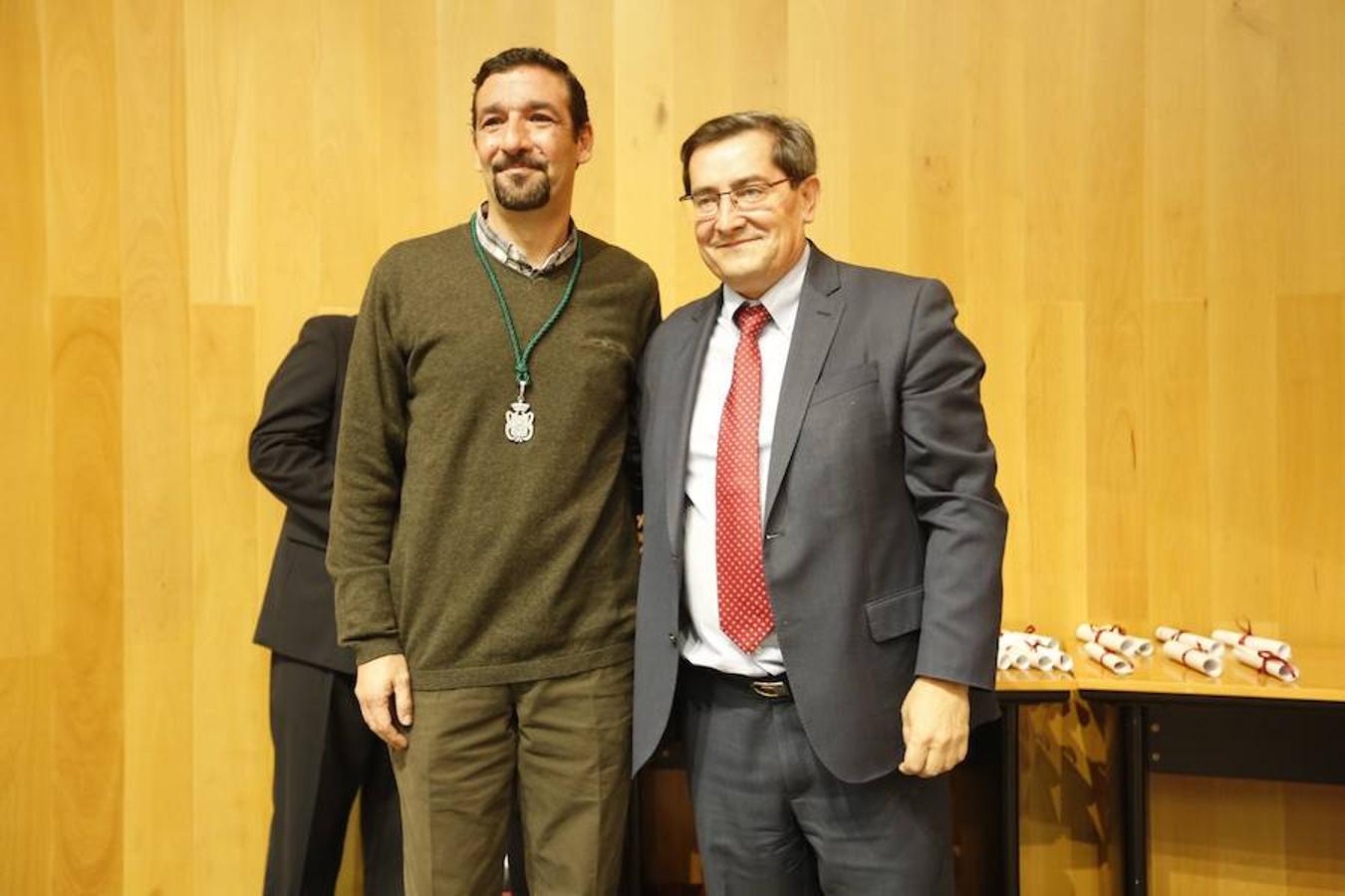 Medallas por un cuarto de siglo trabajando en Diputación