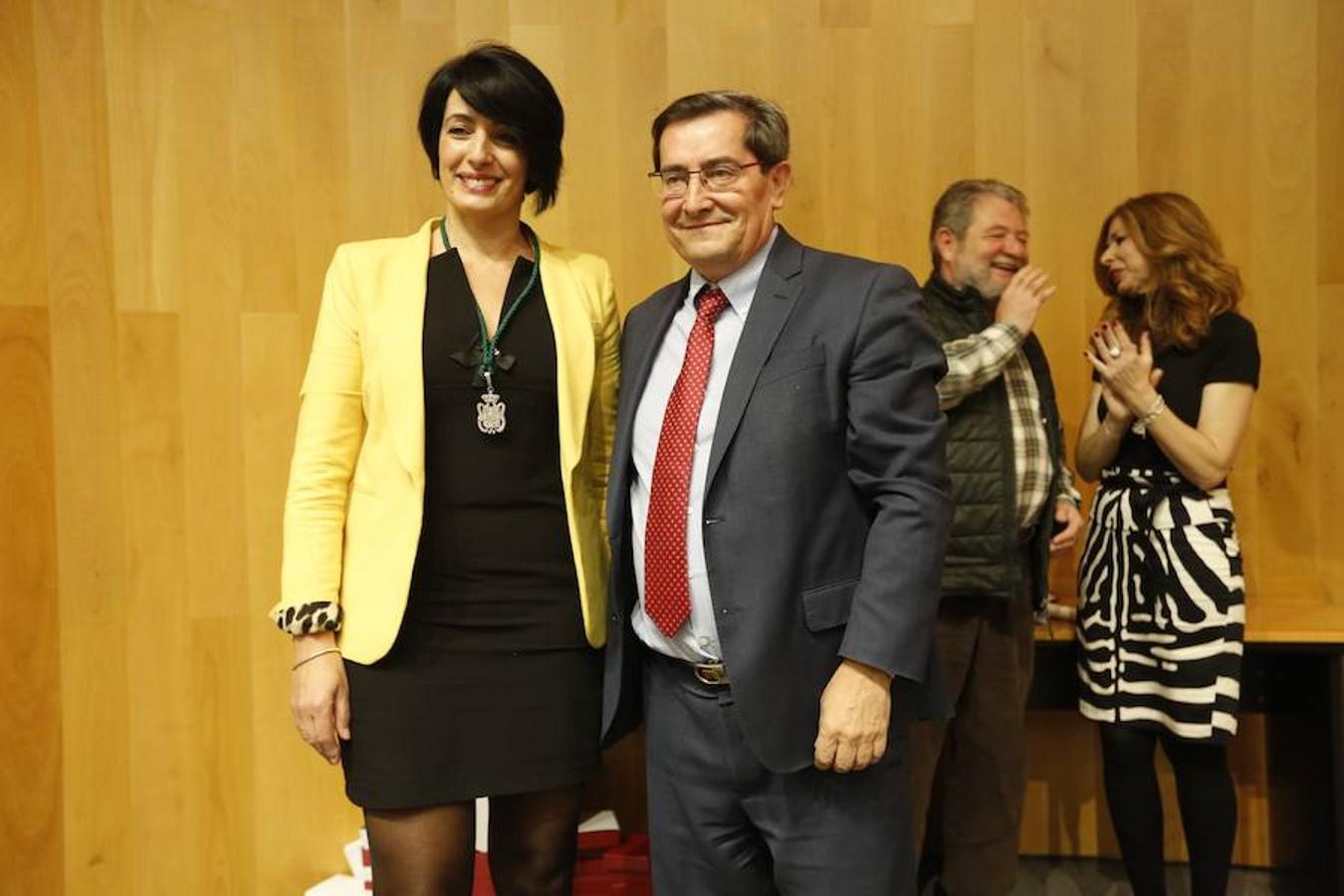 Medallas por un cuarto de siglo trabajando en Diputación