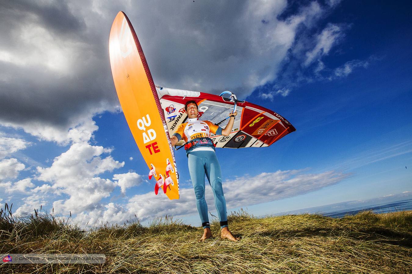 Víctor Fernández. De El Ejido a la cima del windsurf mundial por segunda ocasión