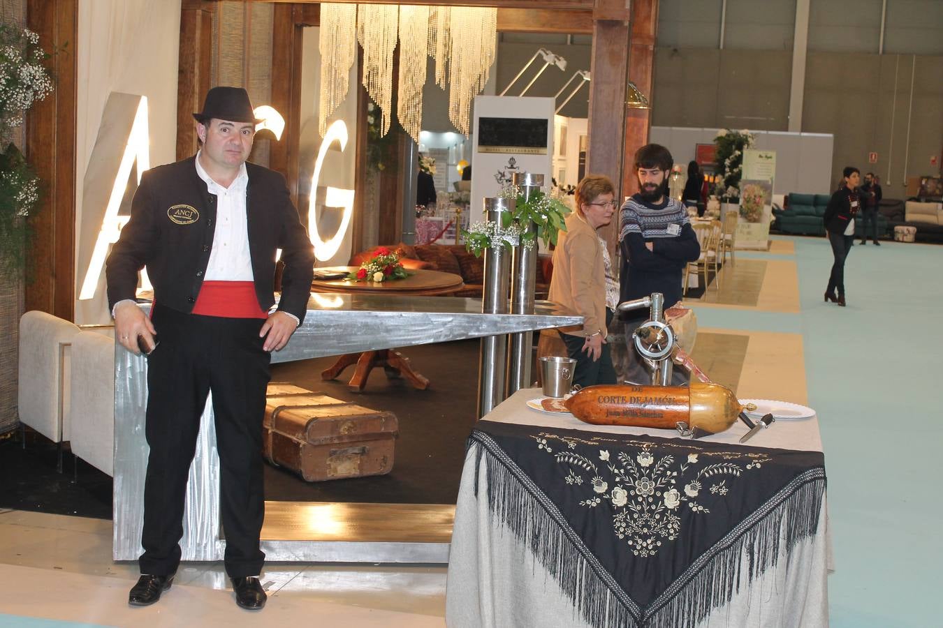 Jaén se viste de boda &#039;arriesgando&#039;