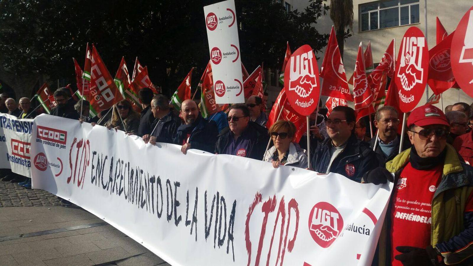 Los sindicatos salen a la calle en Jaén pidiendo medidas contra la precariedad laboral