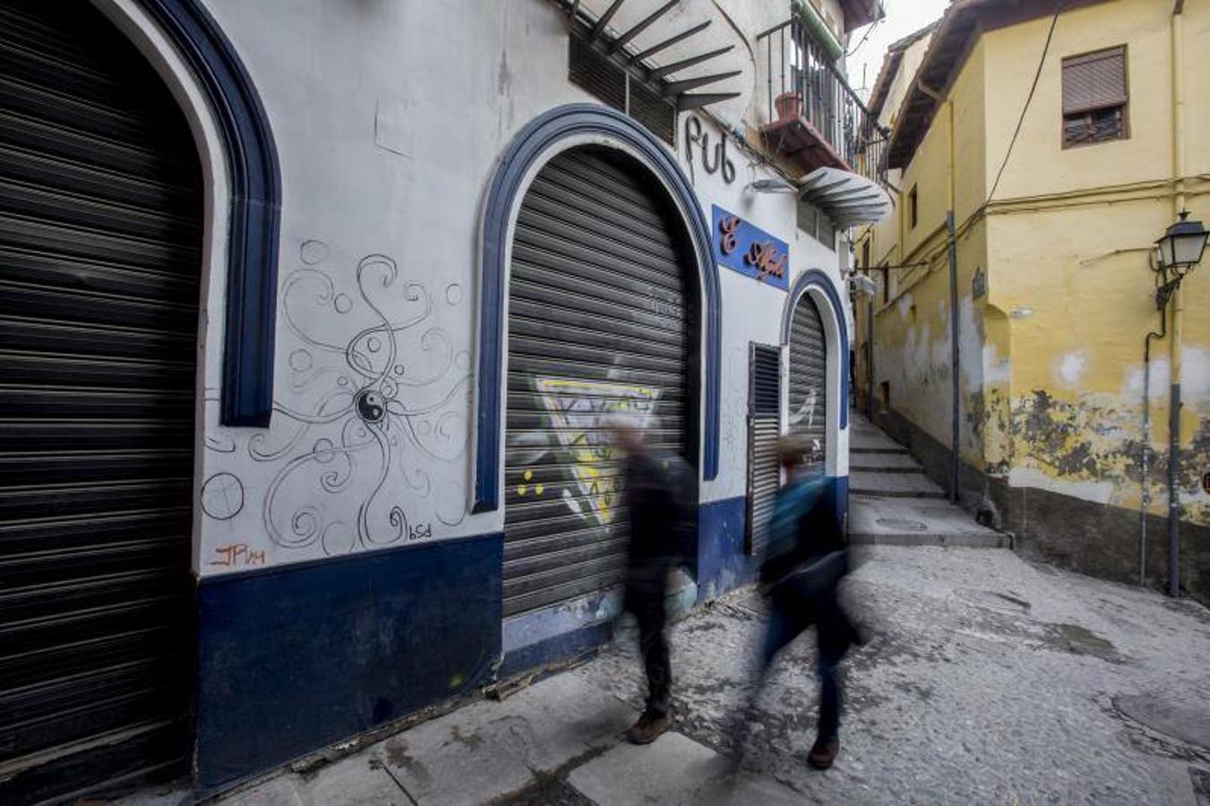 Y el jing jang 'florecido'. La Policía tiene identificadas figuras parecidas en numerosas paredes del Centro histórico.