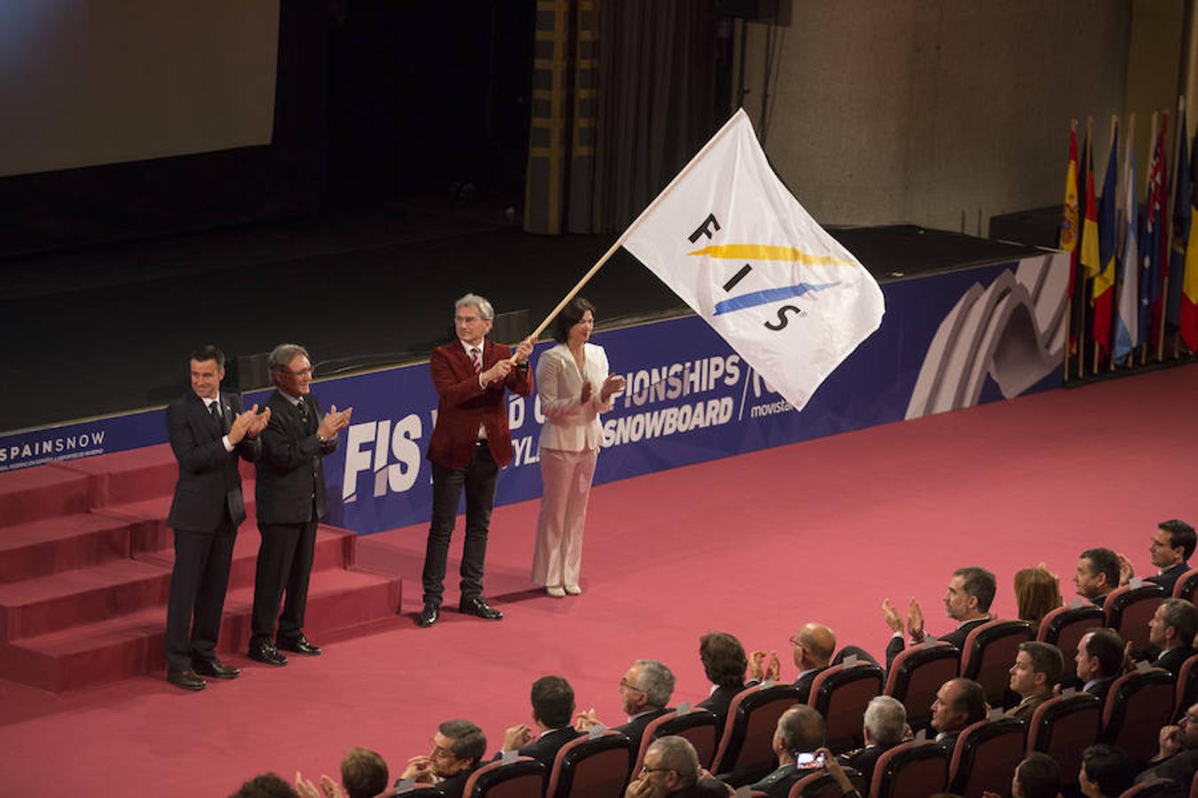 Gala de inauguración de los Mundiales de Sierra Nevada (y 2)