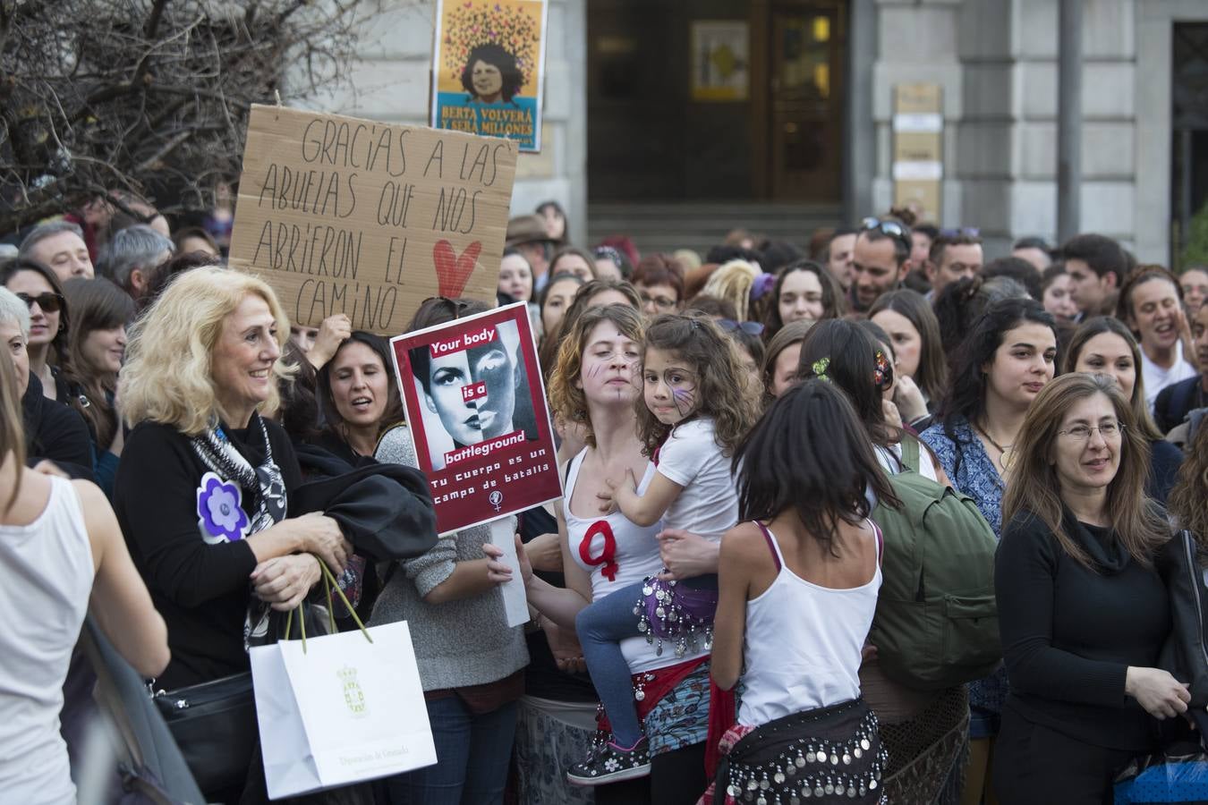 Granada celebra el 8 de marzo reivindicando la «igualdad real»