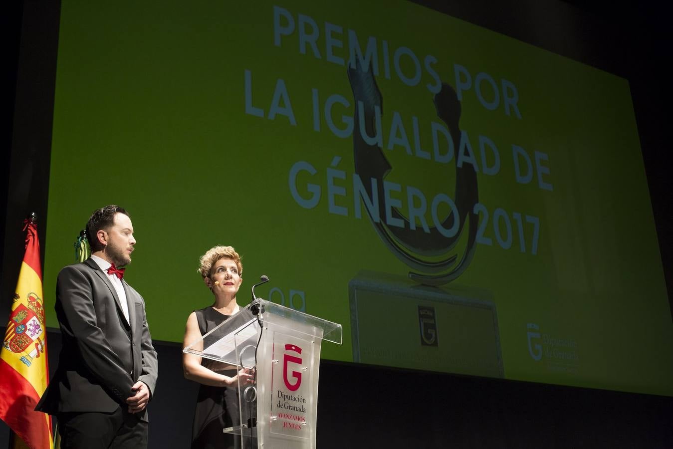 Por una tierra digna y de iguales