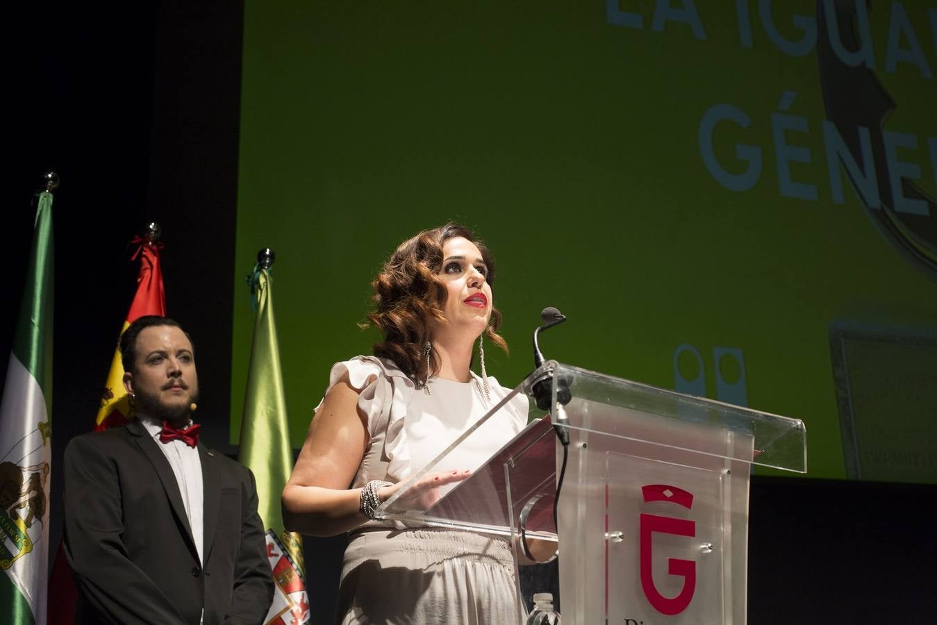 Por una tierra digna y de iguales