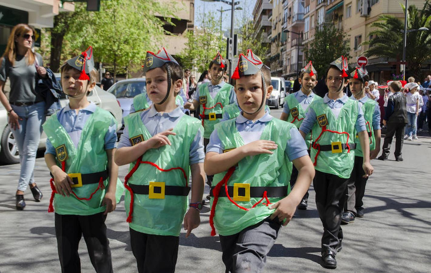 Procesiones con niños en Granada