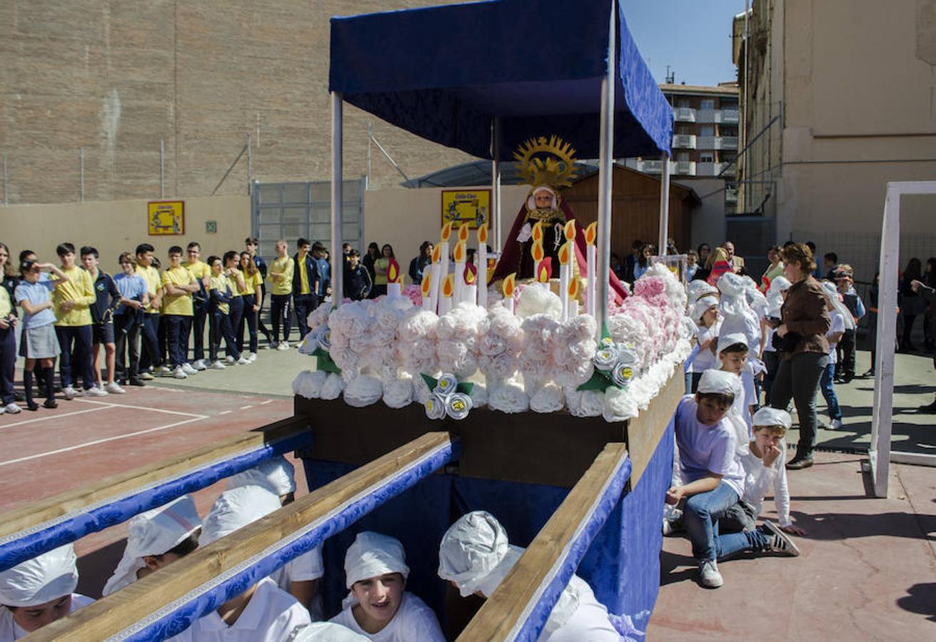 Procesiones con niños en Granada