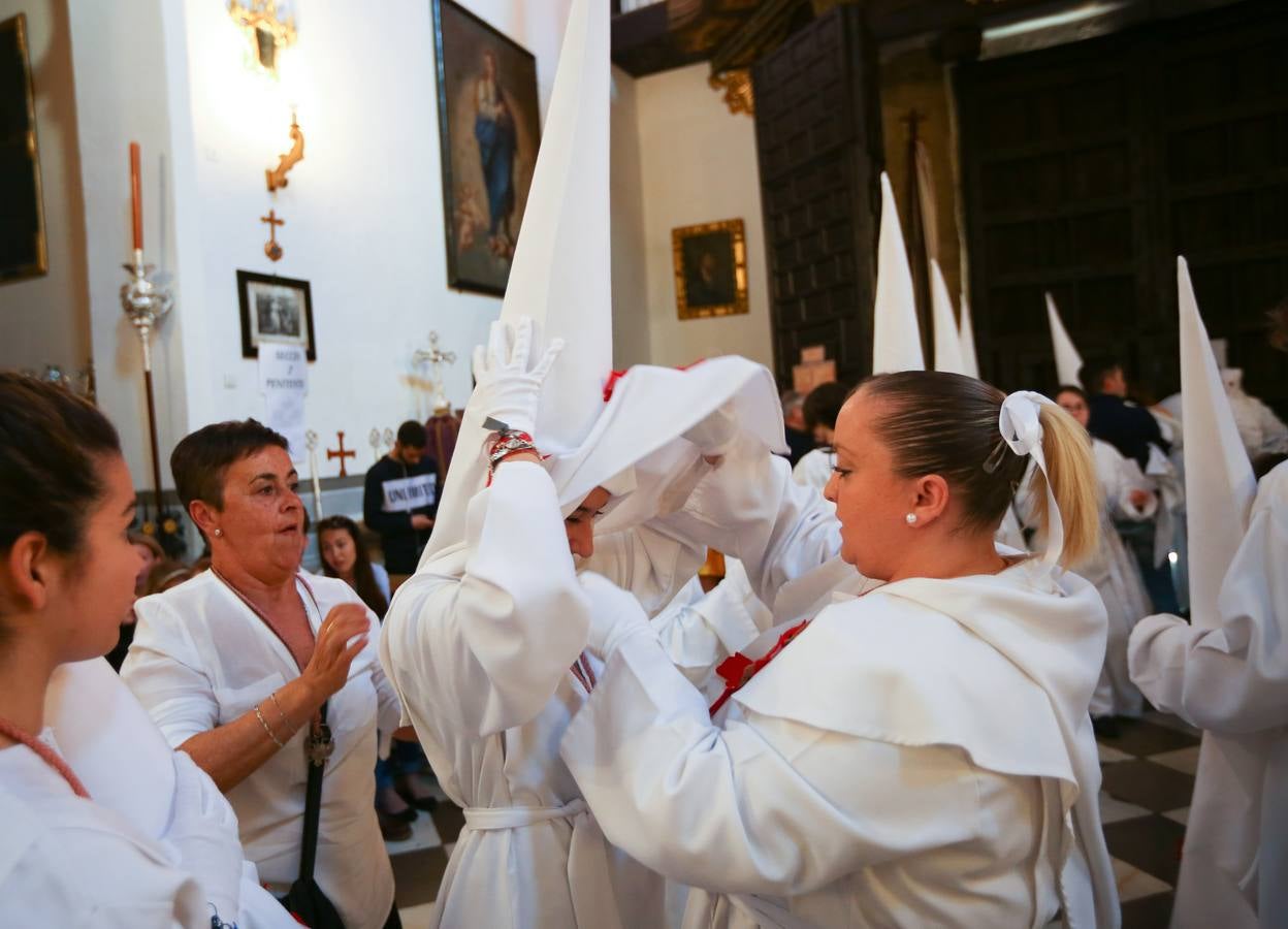 Los Dolores llenó la Carrera del Darro