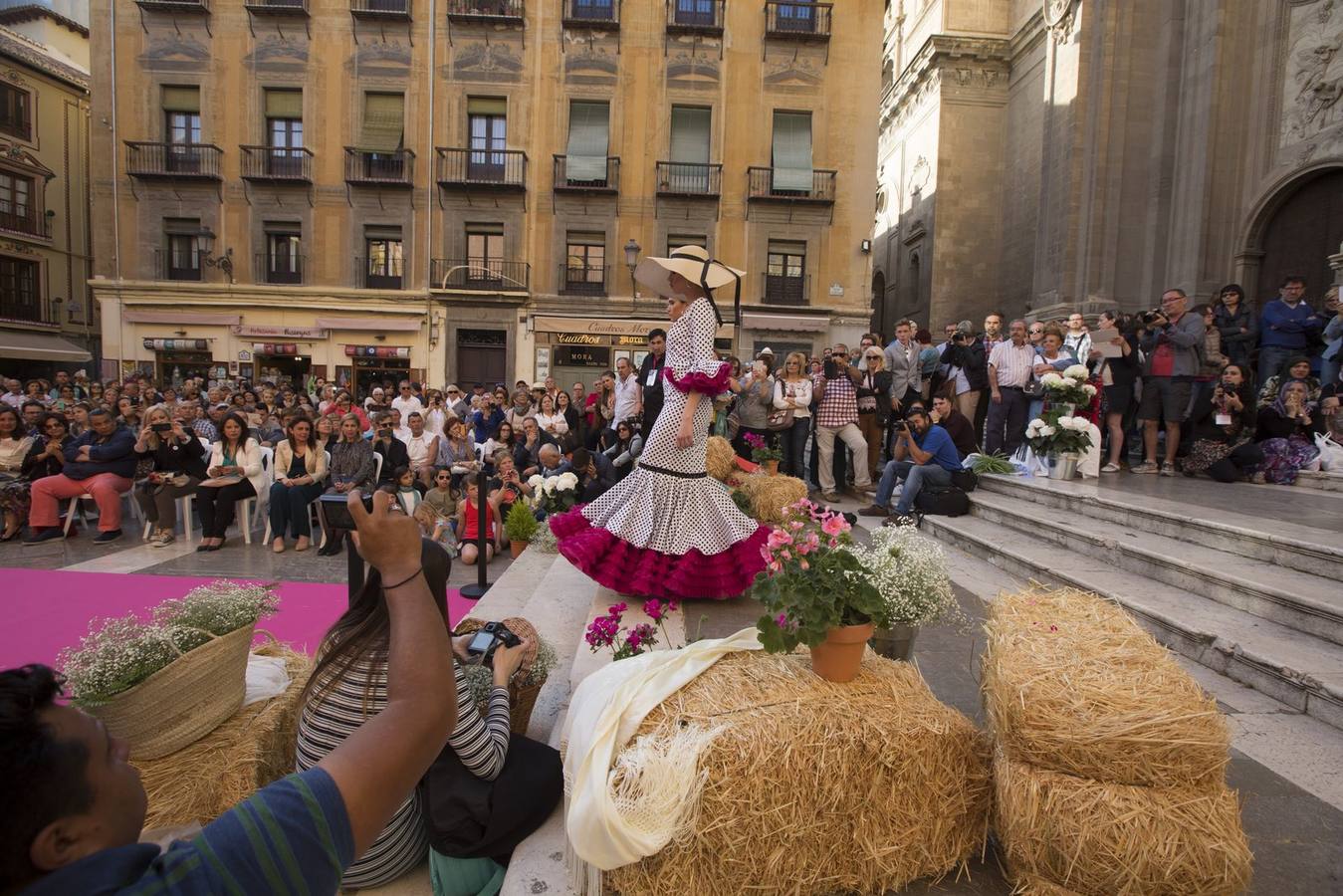 Pasarela de moda flamenca en las Pasiegas