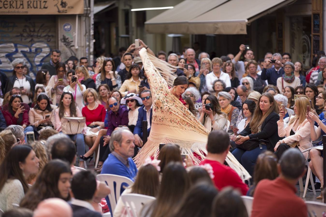 Pasarela de moda flamenca en las Pasiegas