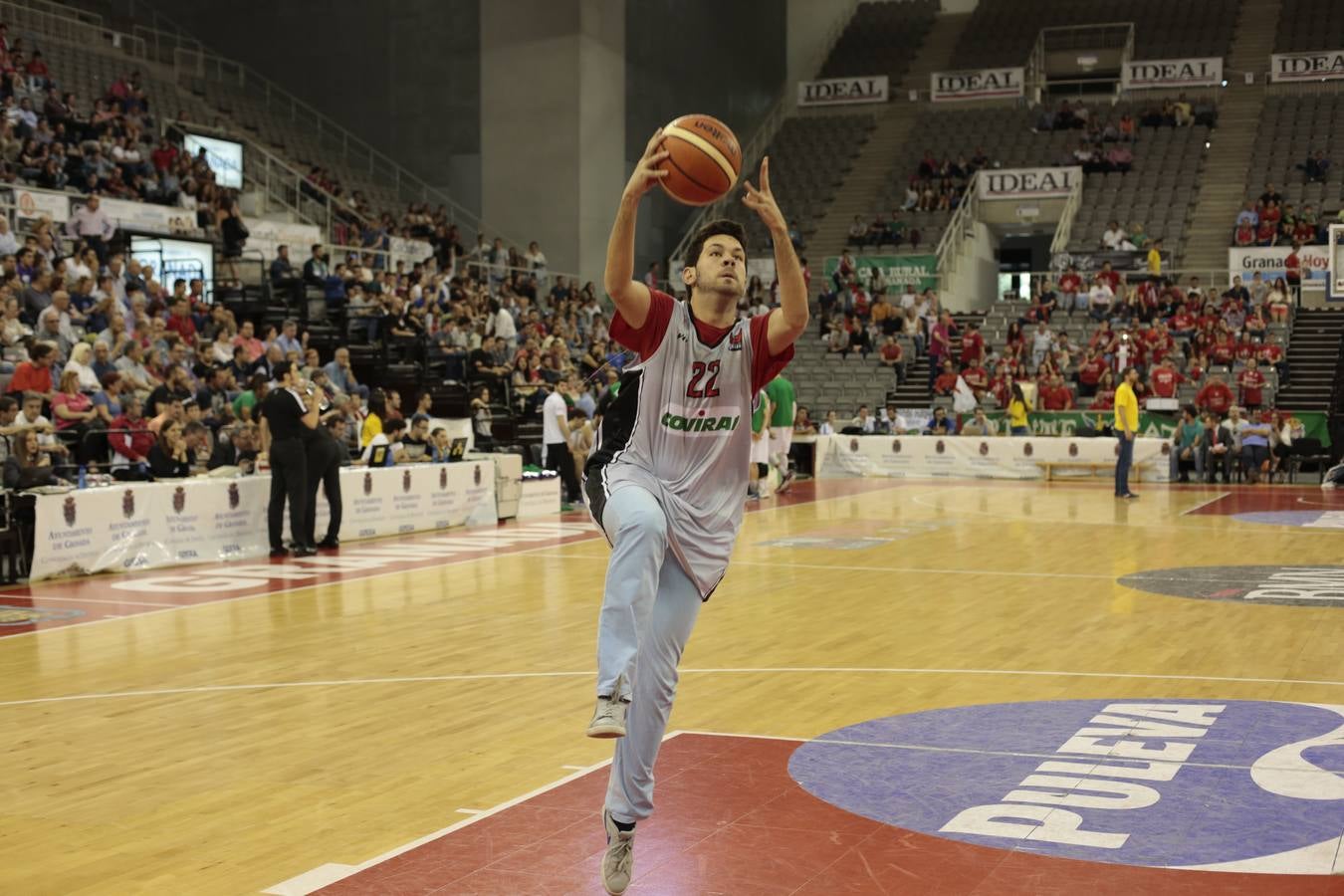 El Covirán cede en el Palacio