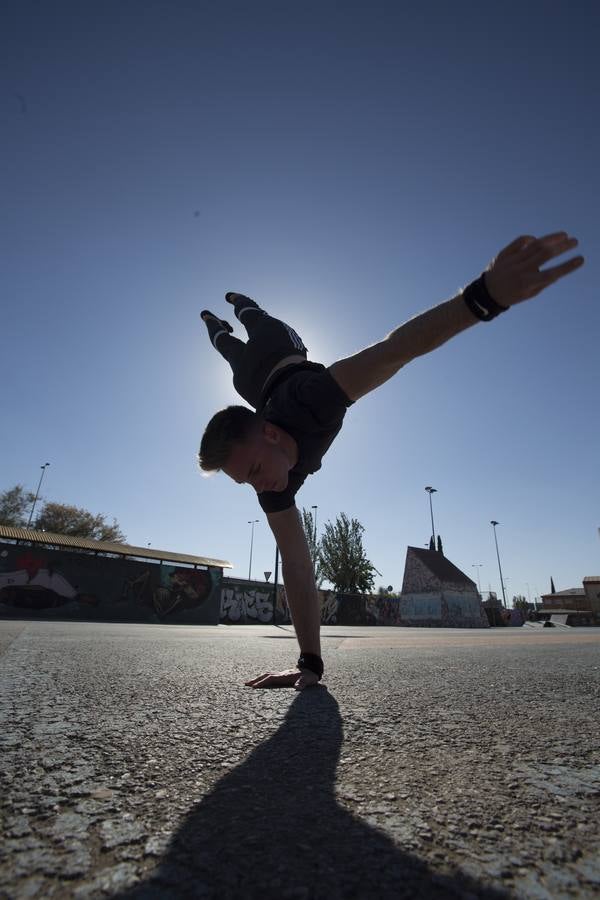 Street Workout, la otra vida del botellódromo