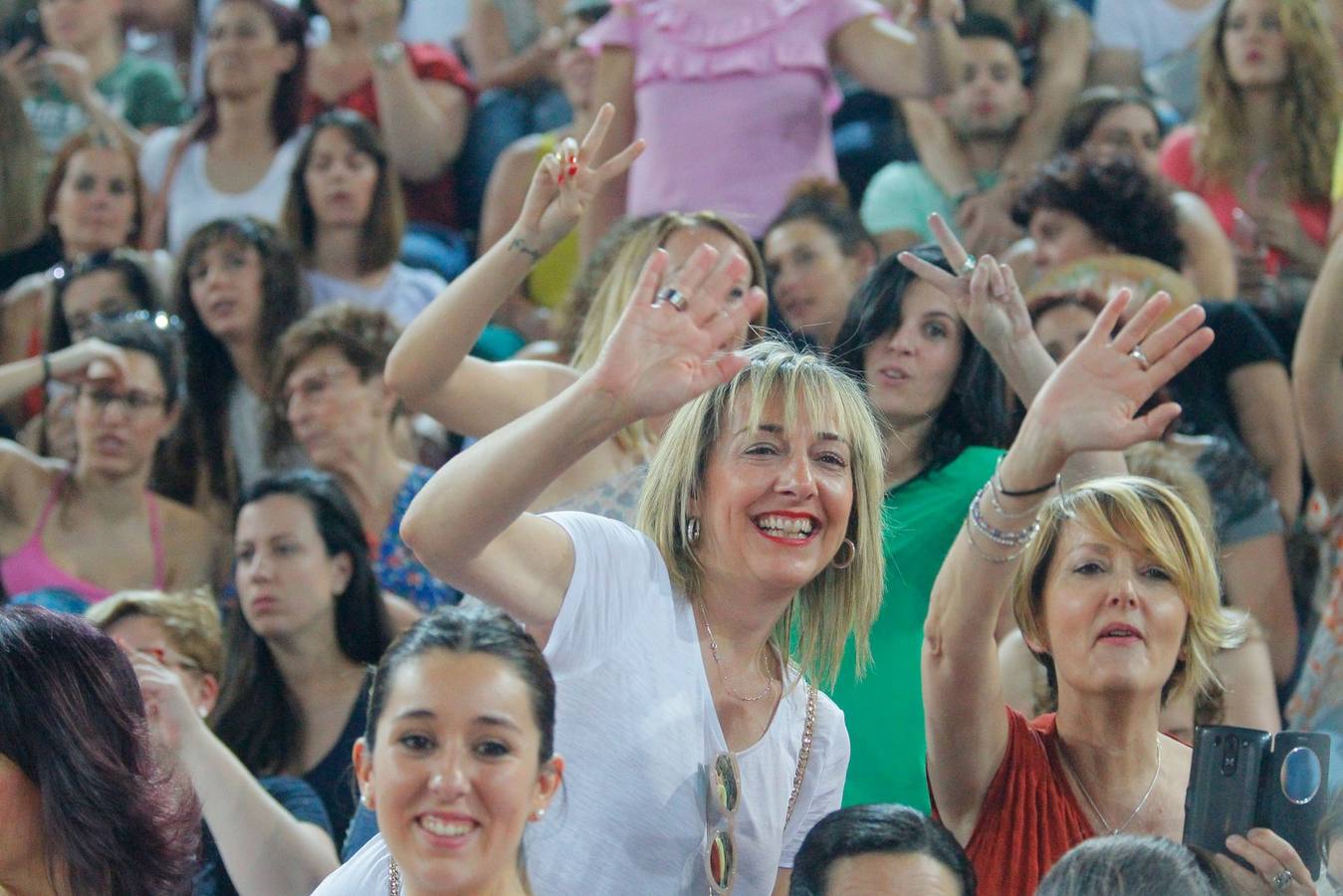 El mejor ambiente en el concierto de Ricky Martin en Granada