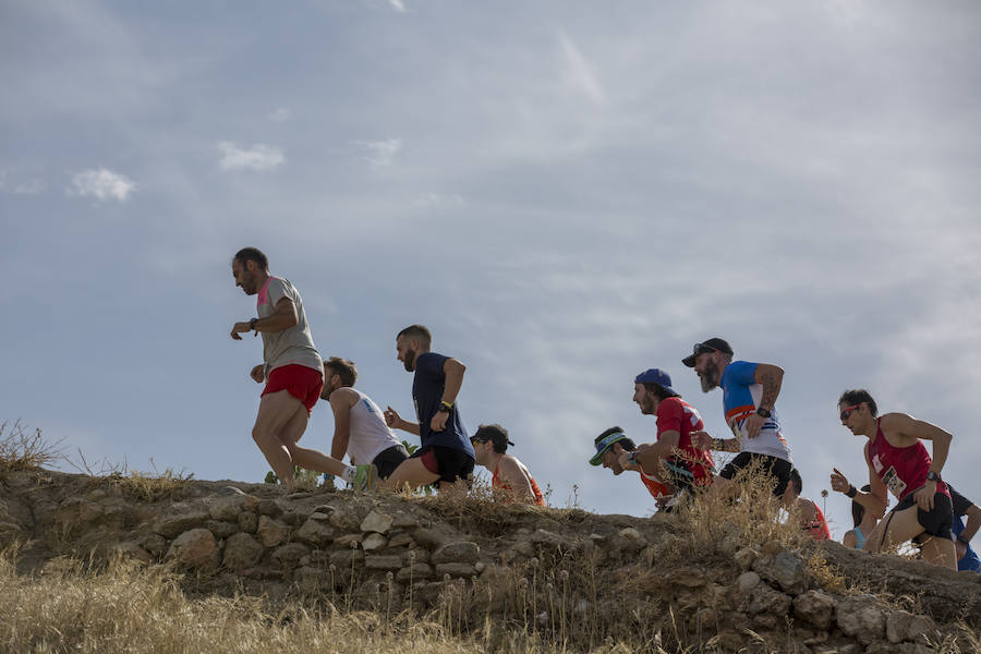 Al lado de la muralla