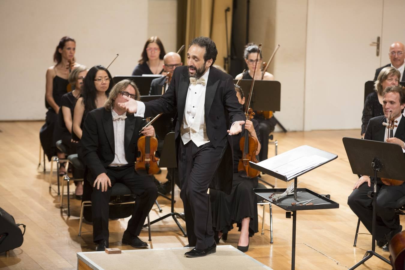 Zapata y la OCG: la buena música es divertida