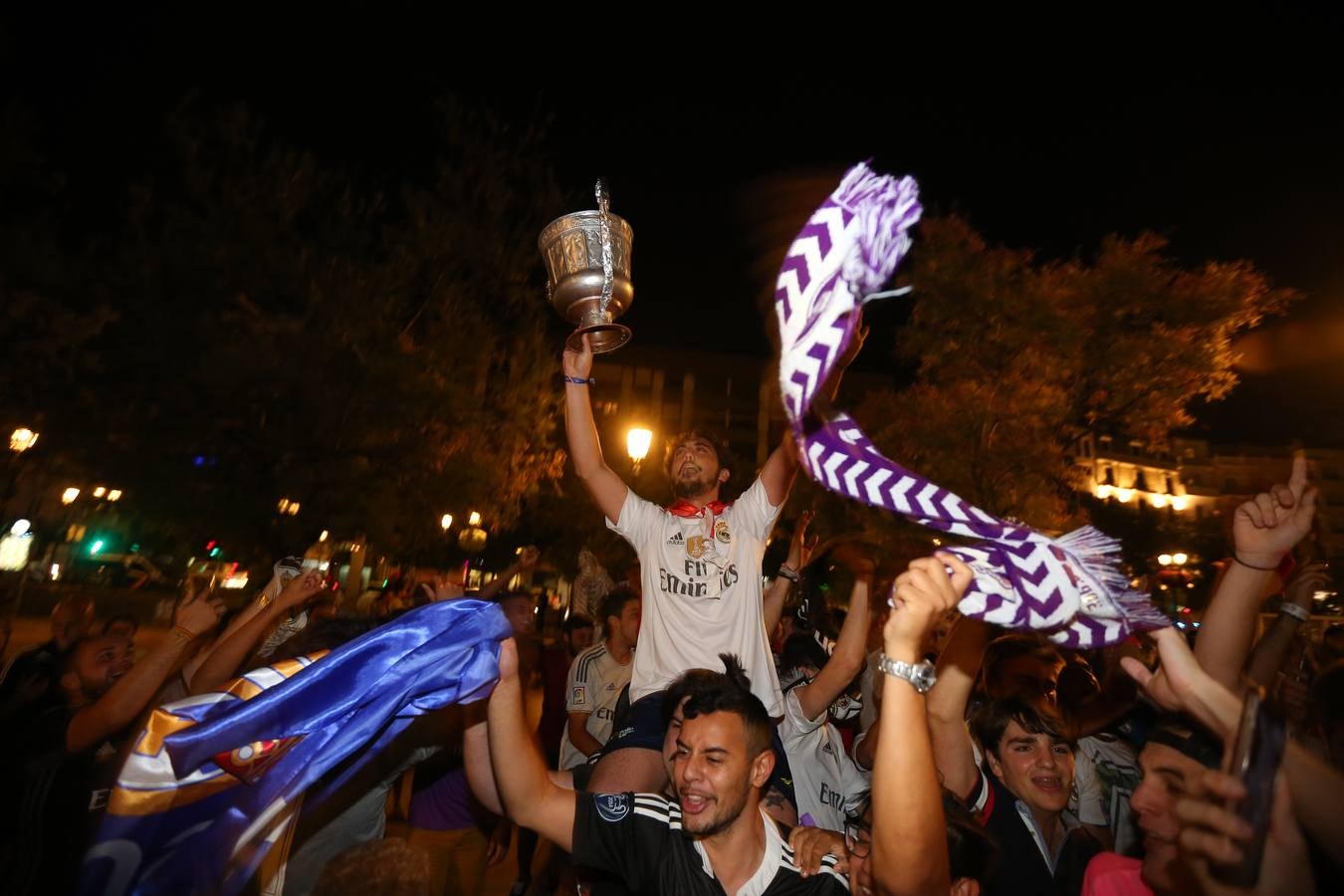 Granada celebra la victoria del Real Madrid