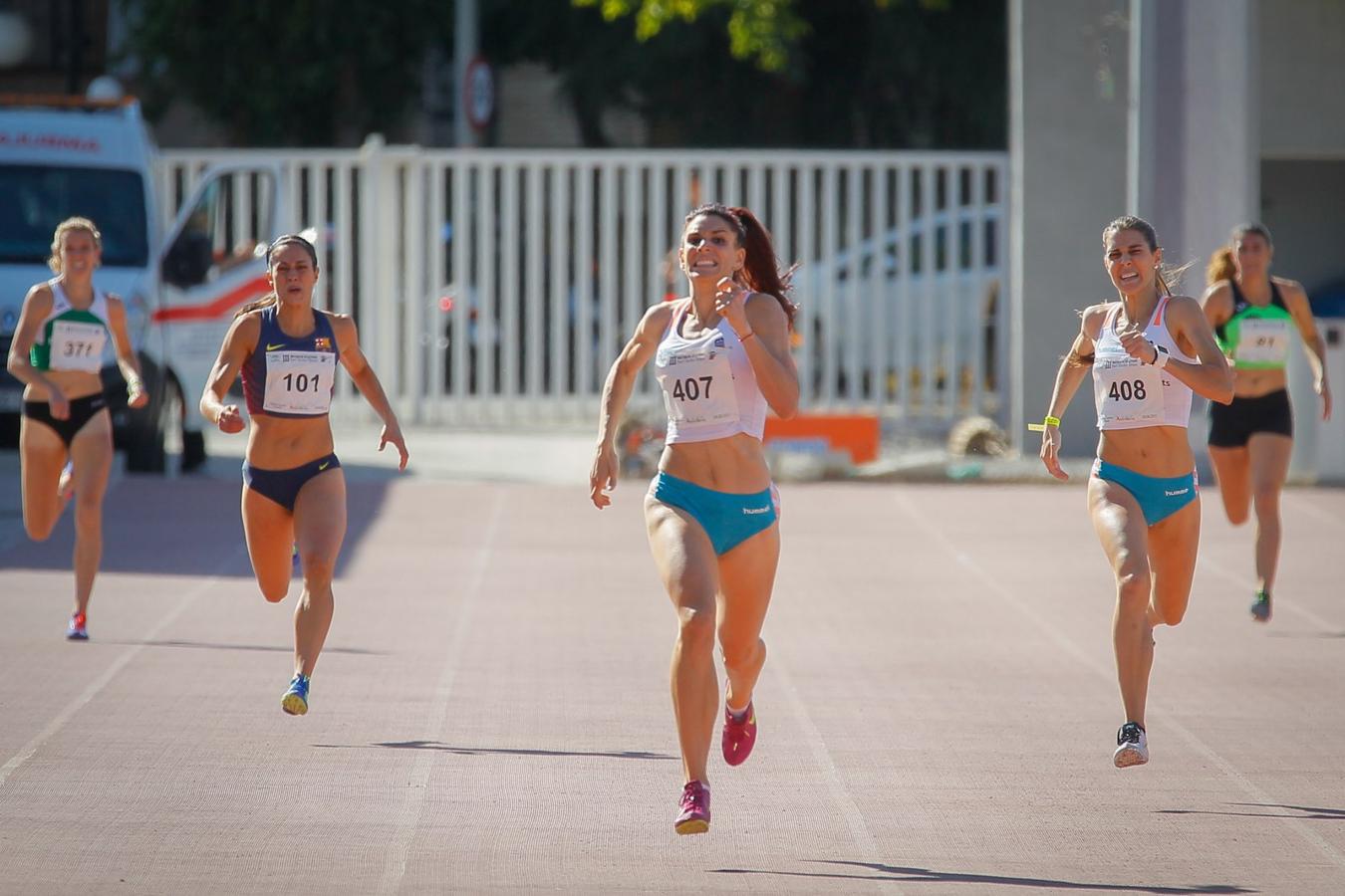 Granada luce en su fiesta del tartán