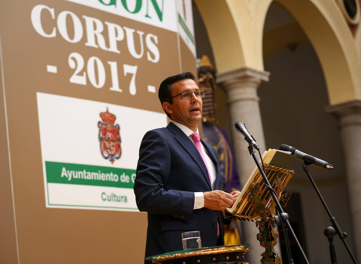 &quot;¡Granadinos! Fe y jolgorio, y a disfrutar la fiesta&quot;