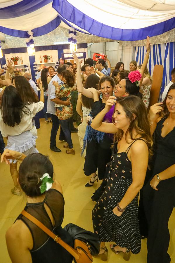 Primera noche de feria en Almanjáyar