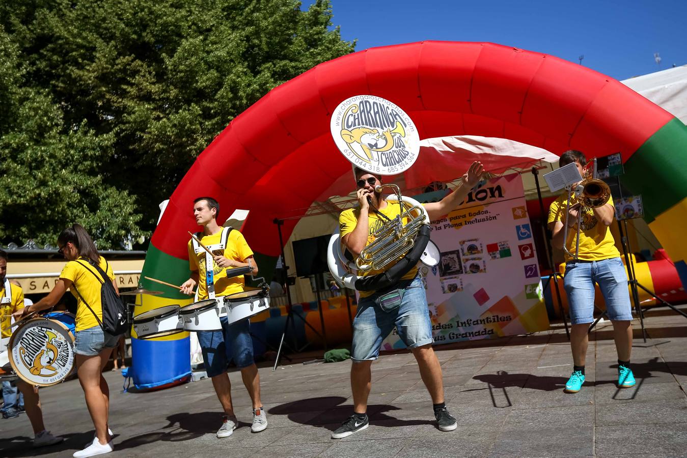 Bib-Rambla se llena de vida con el Corpus Chico