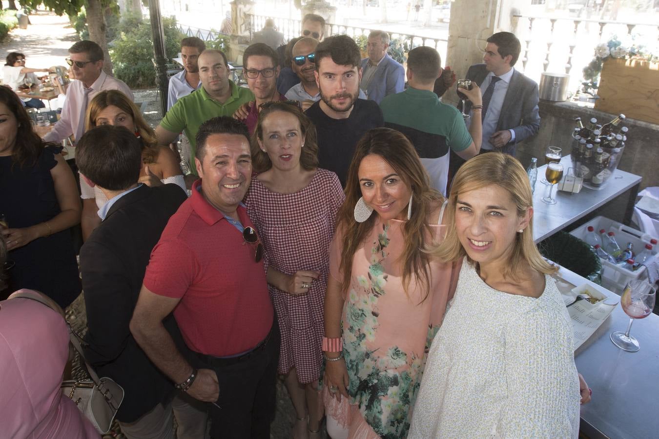 Y aquí estamos de nuevo