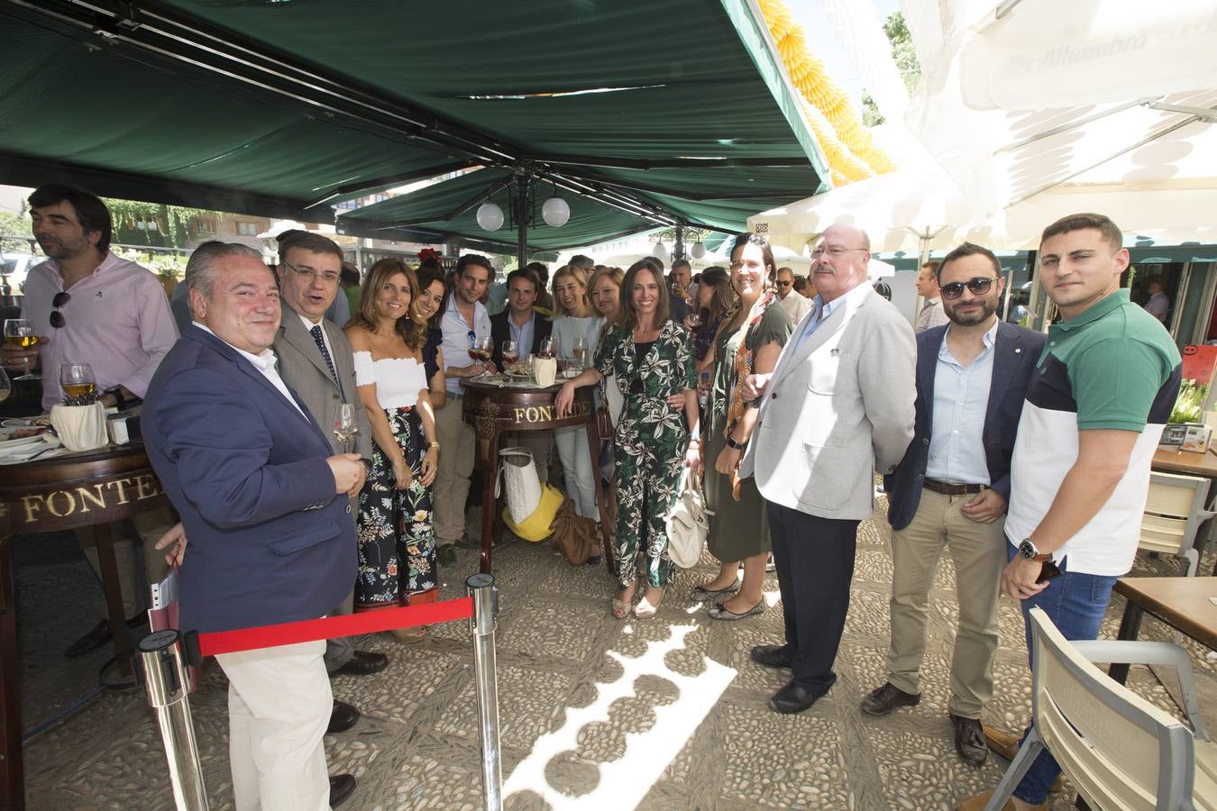 Y aquí estamos de nuevo