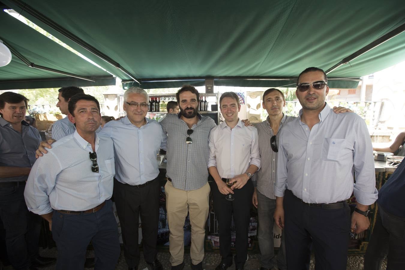 Y aquí estamos de nuevo