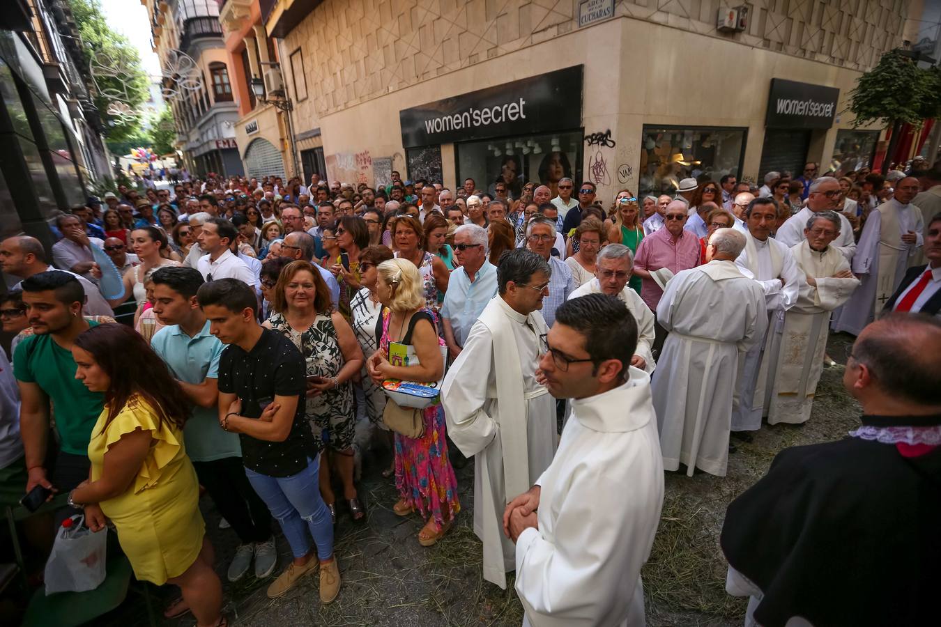 Ambiente durante la procesión del Corpus