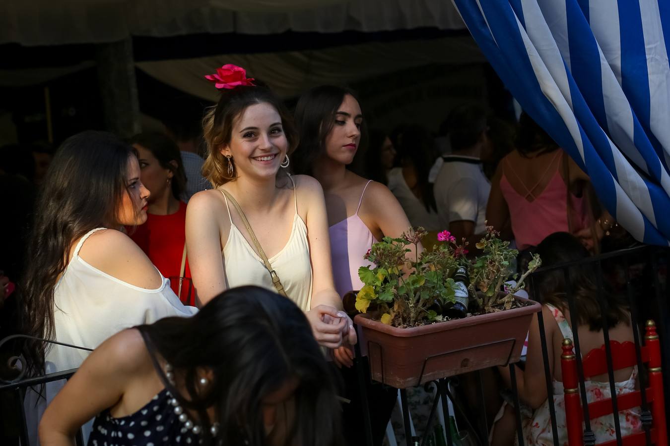 Los futuros universitarios conquistan el ferial