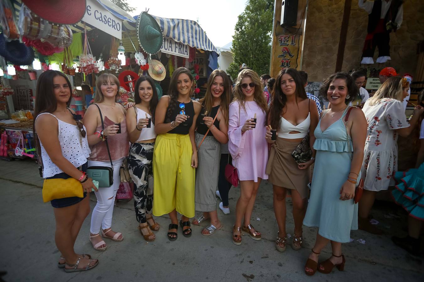 Los futuros universitarios conquistan el ferial