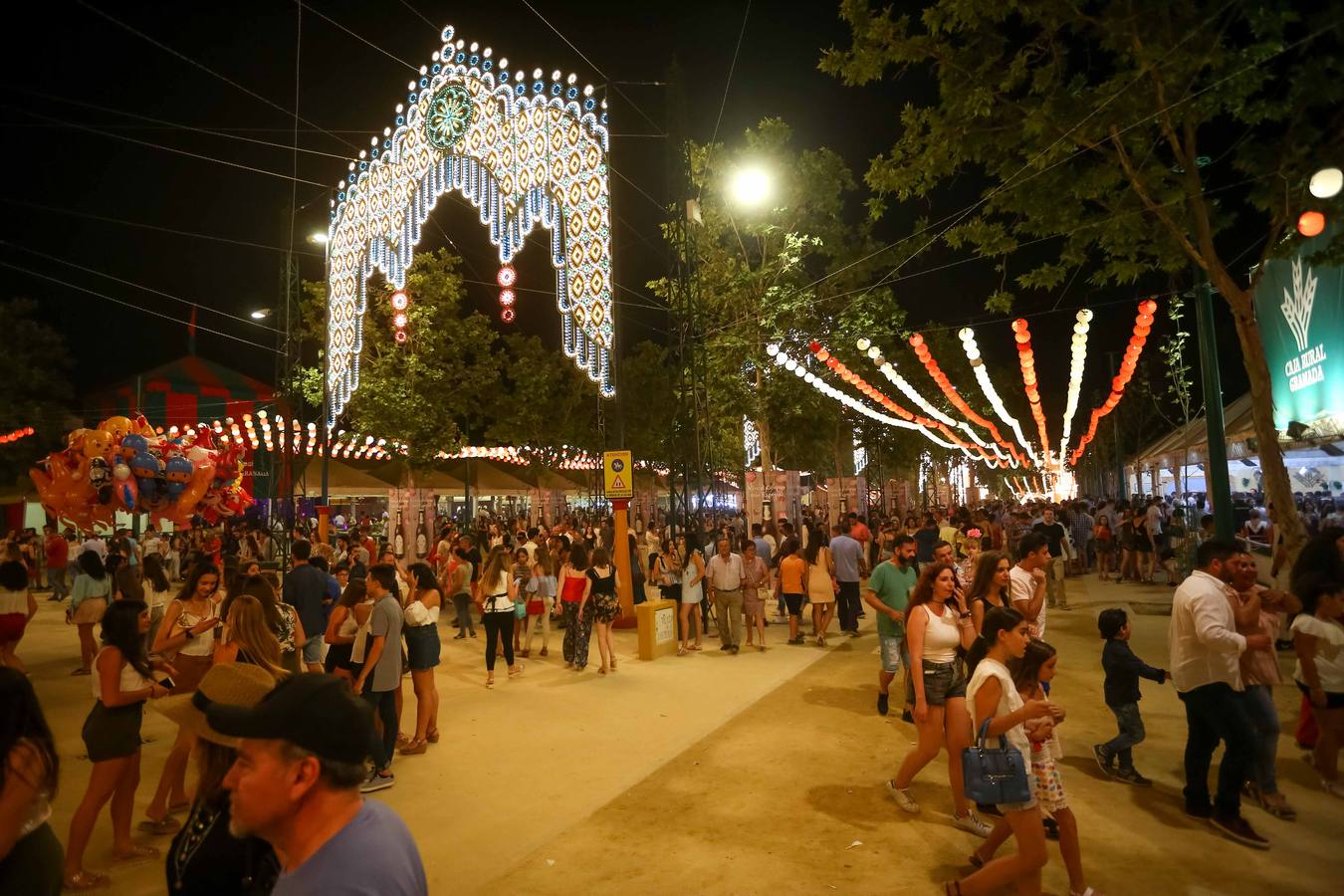 Y la fiesta del miércoles de Corpus se adentra en la madrugada