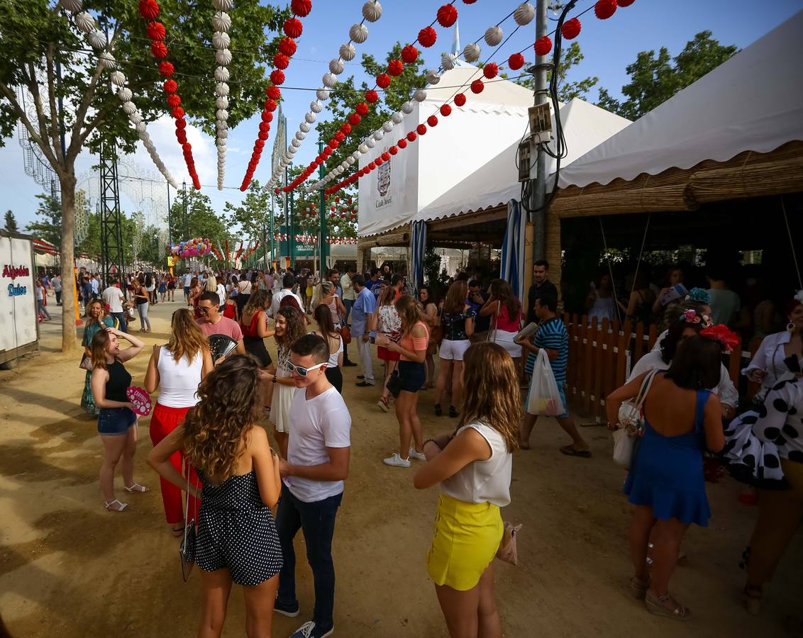 Los granadinos desafían al calor el miércoles de Corpus