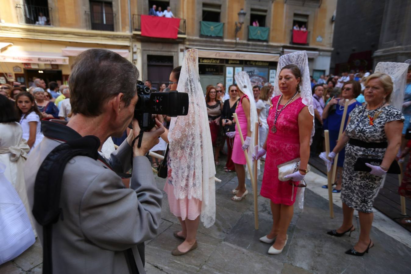 La procesión marca el día grande del Corpus (II)