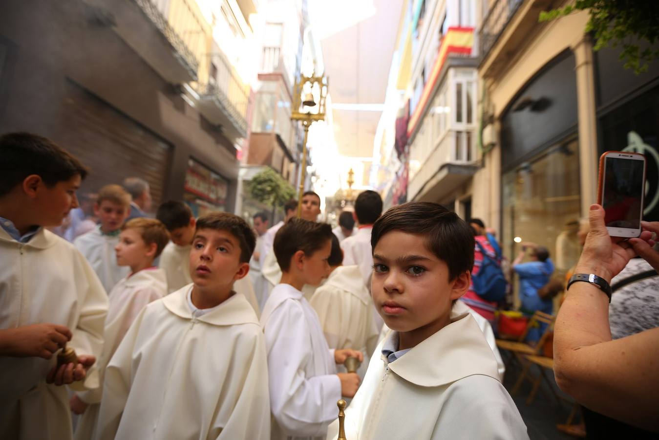 La procesión marca el día grande del Corpus (III)