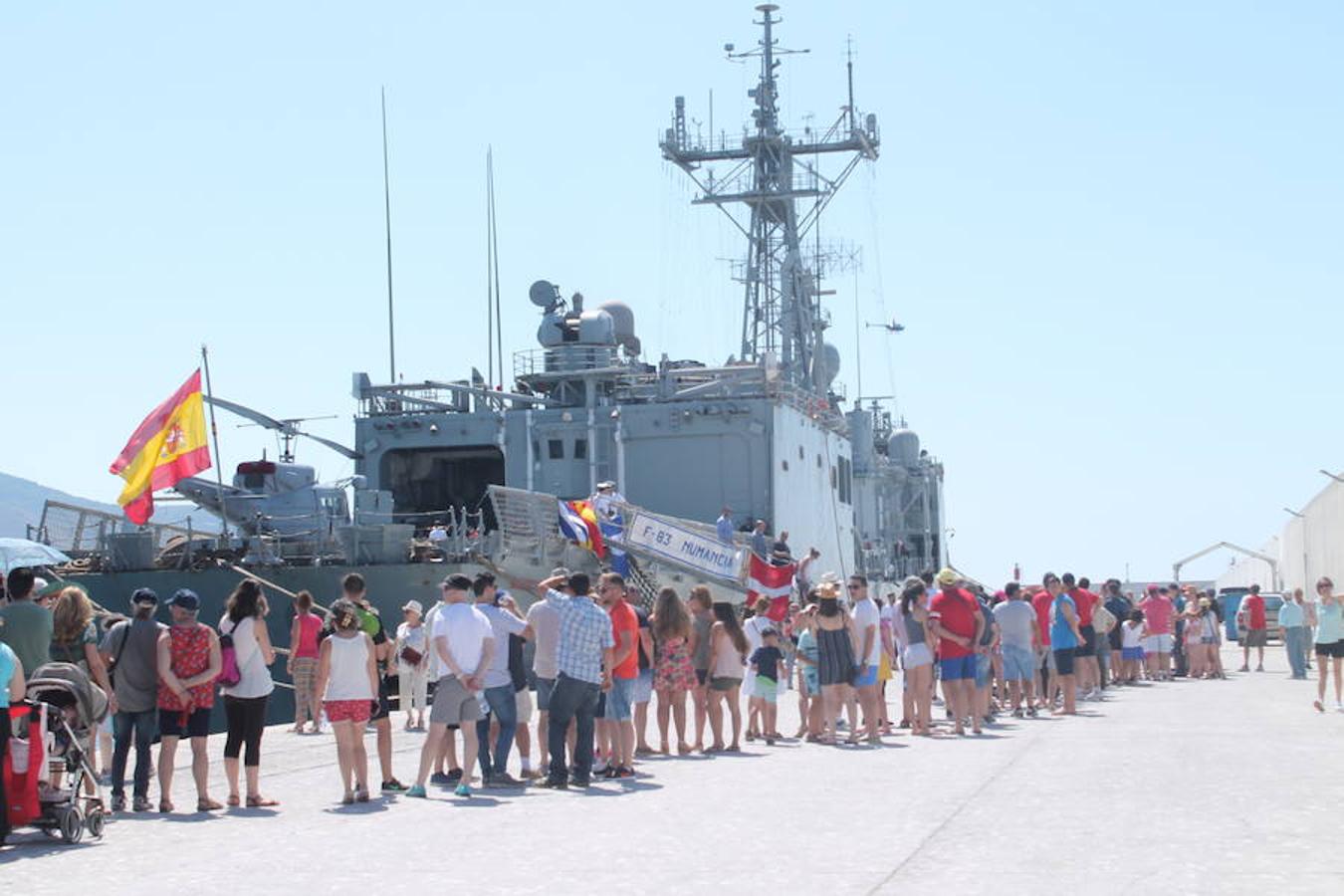 Siete buques de la Armada &#039;traen cola&#039; en Motril