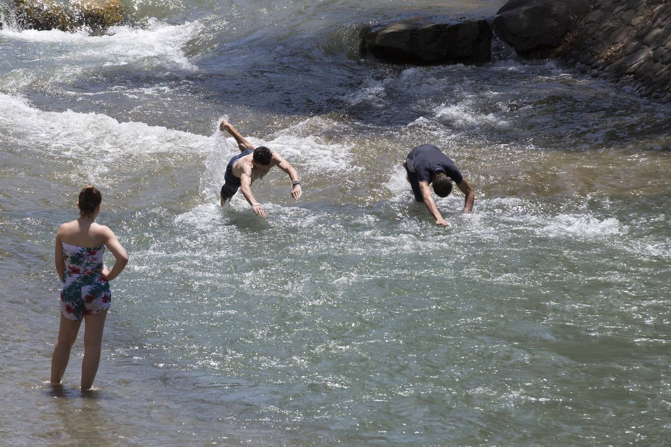 Granada sucumbe a la ola de calor