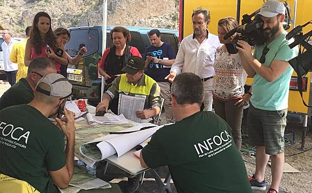 Diputación trabajará con los ayuntamientos segureños para paliar las posibles consecuencias del incendio